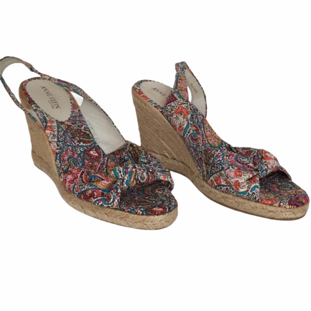 Ann Taylor Floral 4" Straw Wedge Sandals